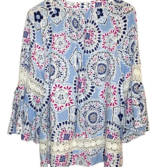 🛍️ Crown & Ivy Top Women's Size Petite X-Large Spring Blossom Lace 3/4 Sleeve - Picture 2 of 6